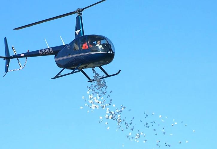 Τα «χρήματα από το ελικόπτερο» δεν είναι απίθανο σενάριο