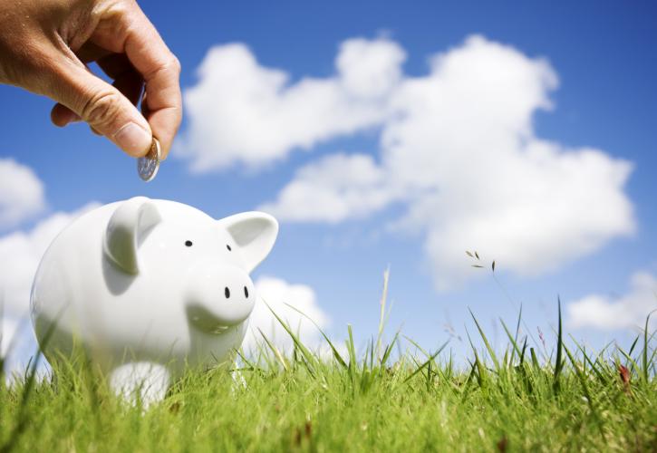 Εννέα σημάδια που μαρτυρούν ότι δεν αποταμιεύετε