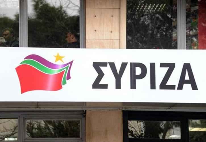 Αιχμές ΣΥΡΙΖΑ κατά της κυβέρνησης για τις επαφές με τον Τσαβούσογλου