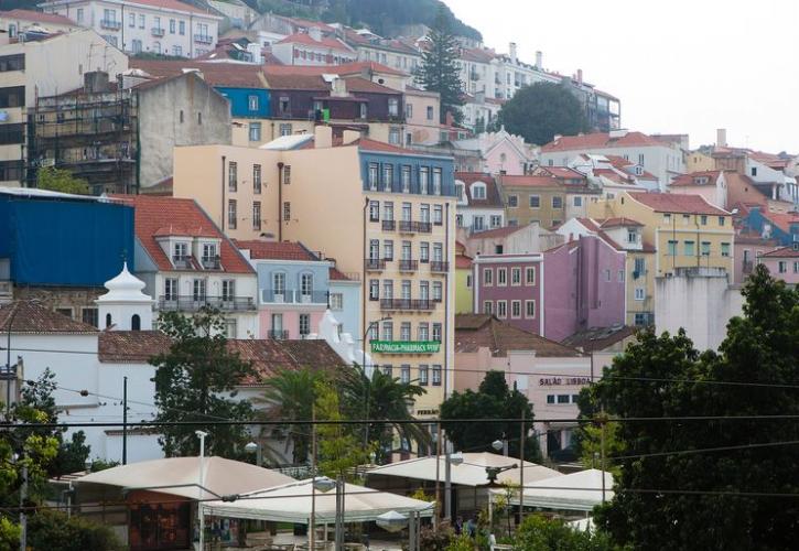 H Λισαβόνα «αγκαλιάζει» την Airbnb
