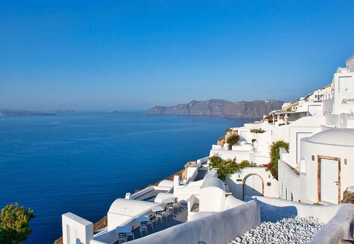 Πληρώστε τις διακοπές με κάρτα και κερδίστε