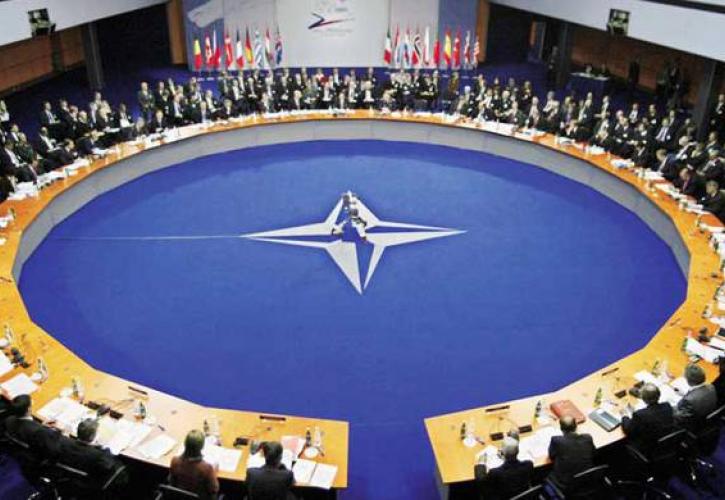 Γερμανία: Οι ΥΠΕΞ του NATO θα συζητήσουν σήμερα και αύριο στο Βερολίνο τη μακροπρόθεσμη στρατηγική τους για τη Ρωσία