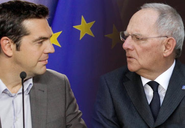 Κλιμακώνεται η «επίθεση» φιλίας Schaeuble προς Τσίπρα