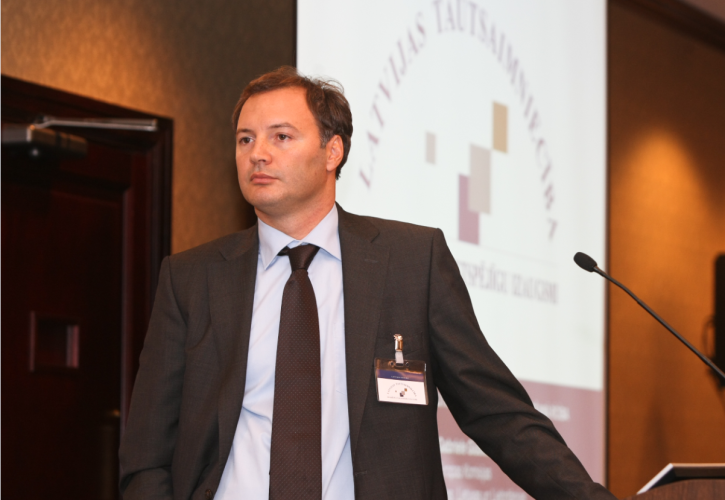 Αλλάζουν πρόσωπα οι Θεσμοί