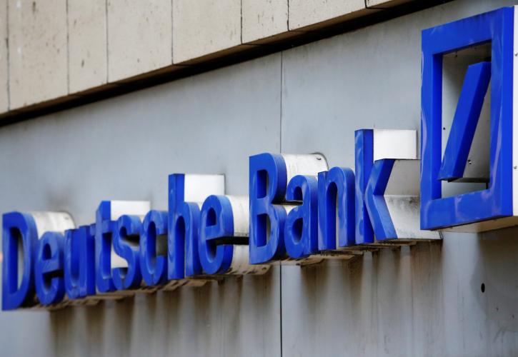 Η Deutsche Bank ανεβάζει «πράσινες» ταχύτητες