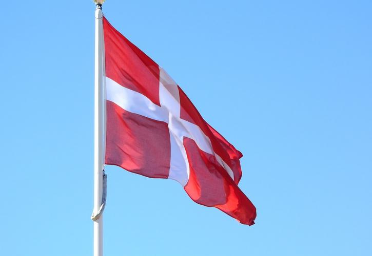 Δανία: Από την επόμενη εβδομάδα θα διατίθεται η 4η δόση του εμβολίου Covid για τους πλέον ευάλωτους