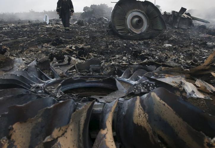 Πτήση MH17: «Σοβαρές ενδείξεις» περί εμπλοκής Πούτιν βλέπουν οι ερευνητές - «Η Ουκρανία θα ασκήσει όλα τα μέσα για δικαιοσύνη»
