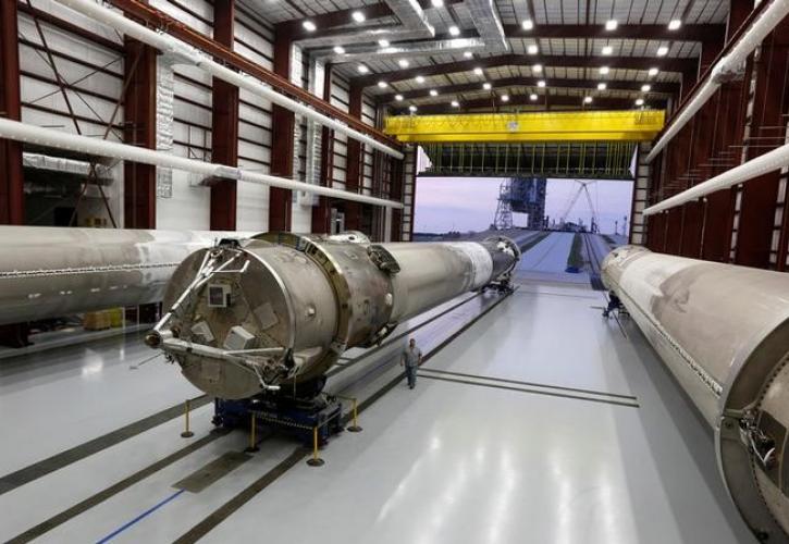 SpaceX: Έτοιμοι για εκτόξευση οι πρώτοι ερασιτέχνες αστροναύτες