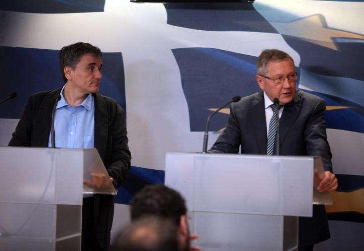 Στο Washington Group μεταφέρεται το θέμα του ελληνικού χρέους