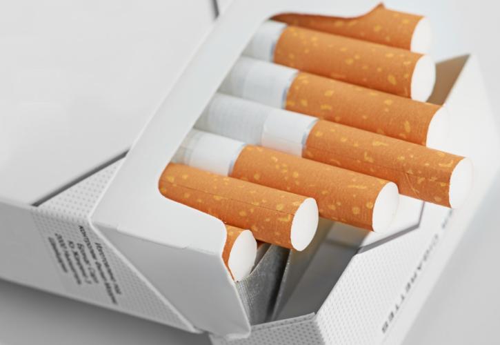 Έρευνα: Σχεδόν όλα τα παιδιά έχουν ίχνη νικοτίνης στα χέρια τους