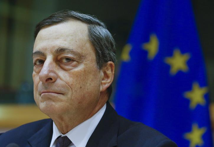 Στήριξη της ανάπτυξης ζήτησε ο Draghi από το Schaeuble