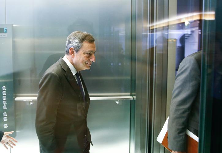 IIF: Ραντεβού τον Δεκέμβριο για την επέκταση του QE