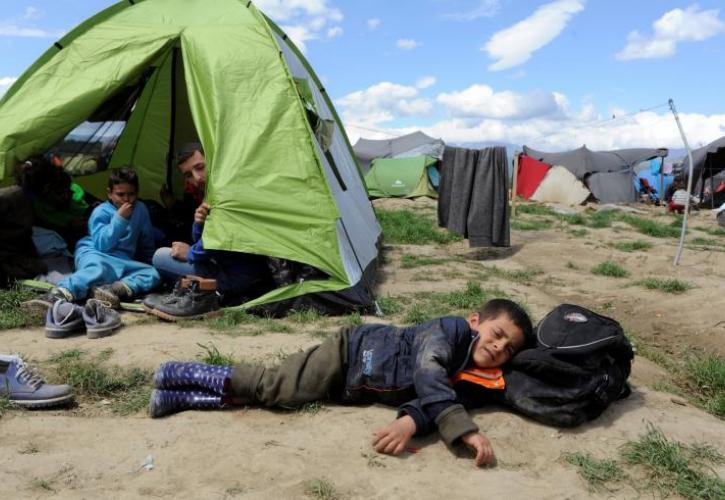 Μεταναστευτική κρίση στην Ισπανία: Δέσμευση Σάντσεθ για αποκατάσταση της τάξης
