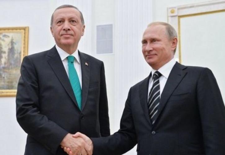 Ρωσία: Επιβεβαιώνεται ότι επίκεινται συνομιλίες Πούτιν - Ερντογάν για τη Συρία