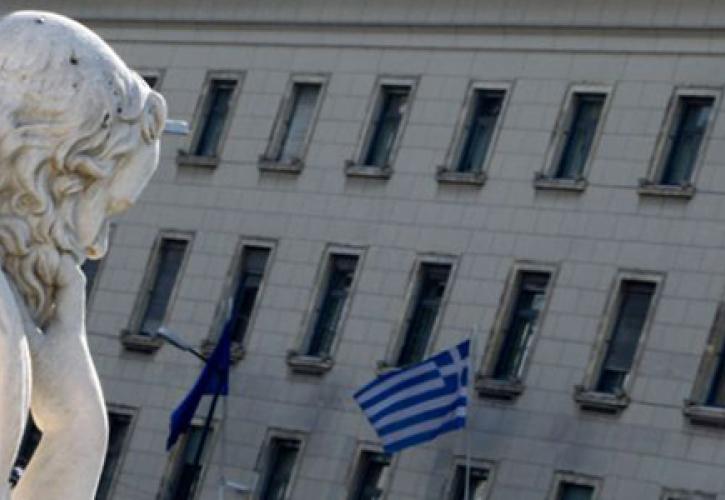 «Πακέτο» με την ελάφρυνση χρέους η προληπτική γραμμή