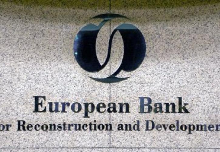 EBRD: Ύφεση 1,5% στην Ελλάδα το 2015 και 2,4% το 2016