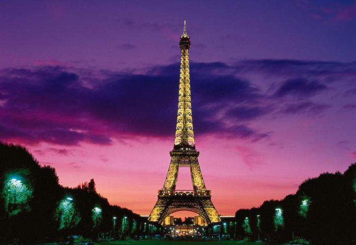 Παρίσι: Πώς από πόλη του Φωτός μετατράπηκε σε πόλη του τρόμου