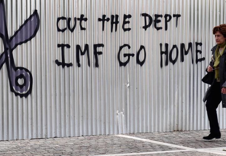 Paul Blustein: H ελληνική κρίση «γονάτισε» το ΔΝΤ