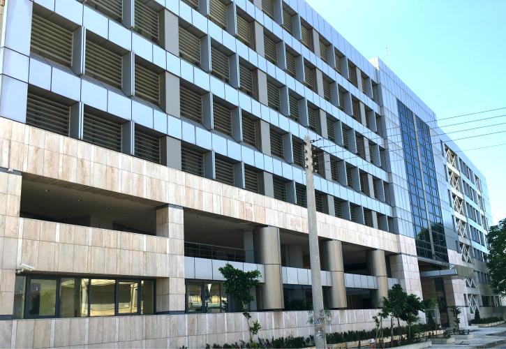 Ο «Κεράνης» διχάζει το Υπουργείο Οικονομικών 