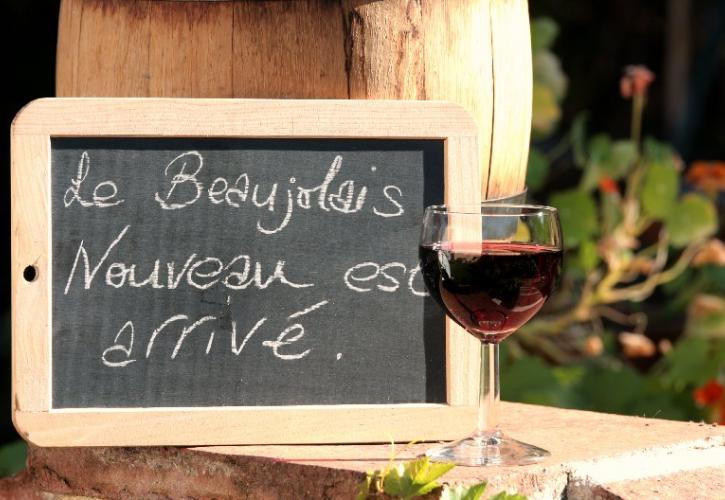 Beaujolais nouveau: φθηνό κρασί, ιδανικό μάρκετινγκ