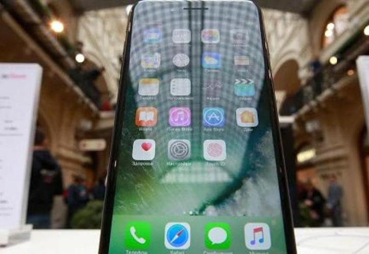 iPhone ...Ferrari ετοιμάζει η Apple