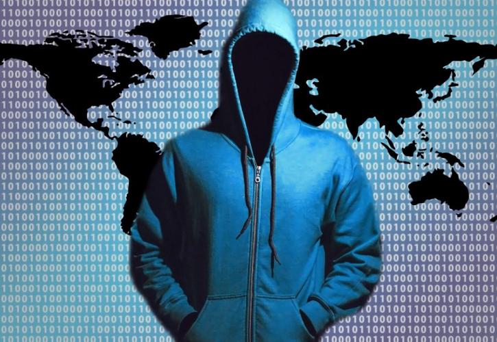 Οι χάκερ «βομβαρδίζουν» τις παγκόσμιες τράπεζες