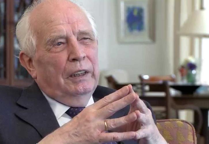 Απεβίωσε ο πρώην πρόεδρος της Bundesbank
