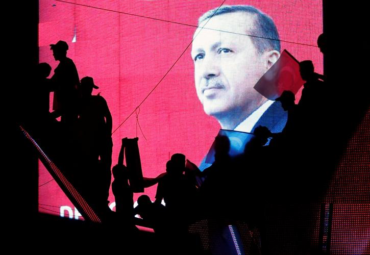 Τουρκία: Τα «γεράκια» του Ερντογάν που βγάζουν ιαχές πολέμου κατά της Ελλάδας