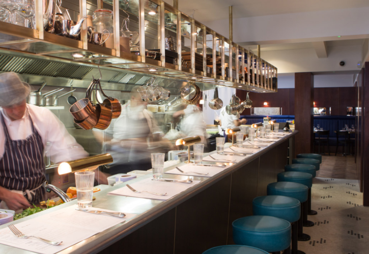 «Σαφάρι» ελέγχων σε ξενοδοχεία, εστιατόρια και μπαρ