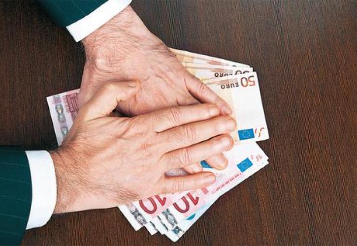 Στα 85 δισ. ευρώ σκαρφάλωσαν τα «φέσια» των φορολογούμενων
