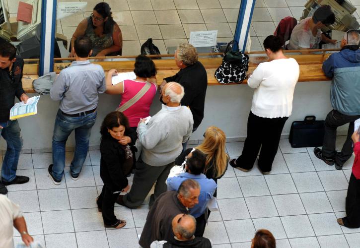 Έκλεισαν 6.000 μπλοκάκια σε μία ημέρα οι ελεύθεροι επαγγελματίες