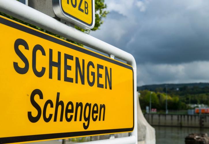 Χωρίς έλεγχο διαβατηρίων όσοι ταξιδεύουν αεροπορικώς από Βουλγαρία και Ρουμανία καθώς εισήλθαν στη ζώνη Σένγκεν