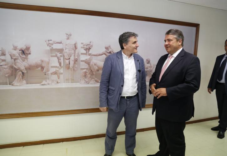 Συμφωνία Τσακαλώτου – Γκάμπριελ για τα «Voodoo Economics»