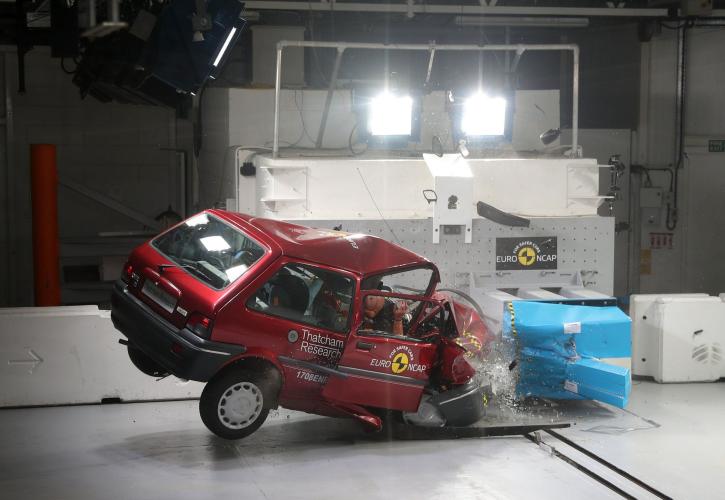 Τα crash tests έσωσαν τις ζωές 78.000 ανθρώπων (vid)