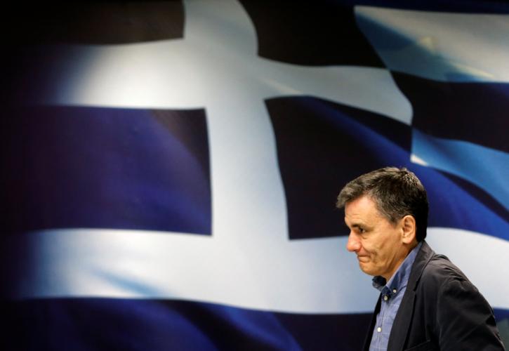 Το Ταμείο Αλληλεγγύης απειλεί να ενεργοποιήσει τον «κόφτη»
