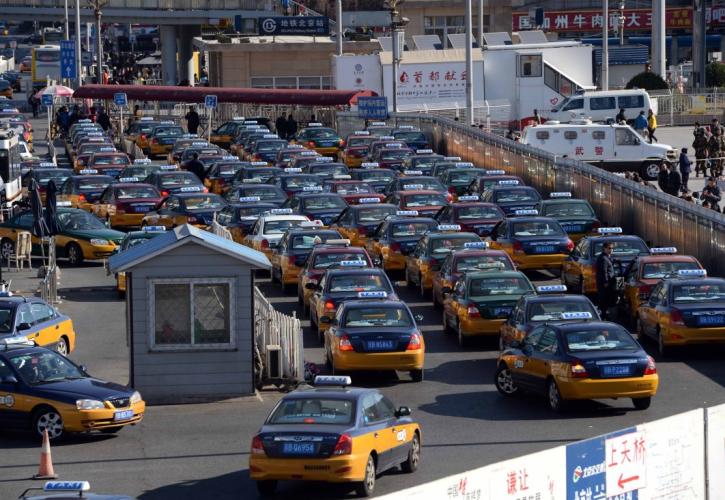 Αποκλειστικά ηλεκτροκίνητα ταξί στο Πεκίνο