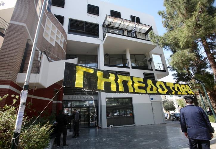 «Αποτροπιασμός και βαθιά θλίψη» δηλώνει ο δήμαρχος Νέας Φιλαδέλφειας