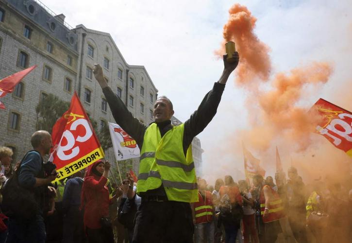 Γαλλία: Σε απεργία κατέρχονται οι σιδηροδρομικοί - Εντείνεται το ταξιδιωτικό «χάος» στην Ευρώπη