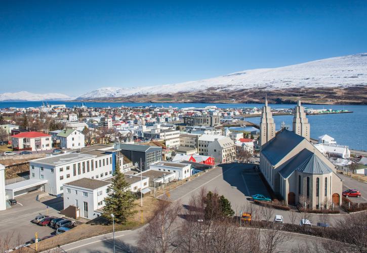 Σε απεργιακό κλοιό και η Ισλανδία - Απειλείται η επάρκεια καυσίμων στο Ρέικιαβικ