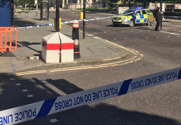 Βρετανία: 2 νεκροί και 1 τραυματίας από πυροβολισμούς στο ανατολικό Λονδίνο