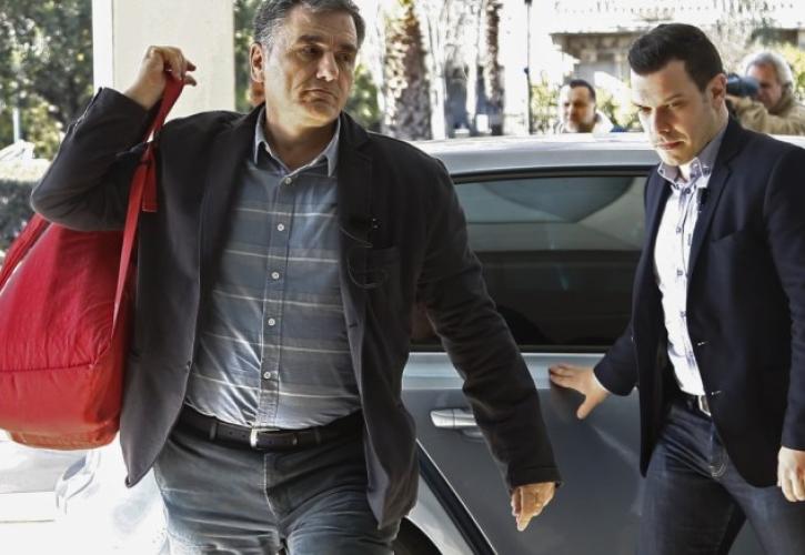 Με συμφωνία για τα μέτρα έως και το 2018 πάει στο Eurogroup η Ελλάδα