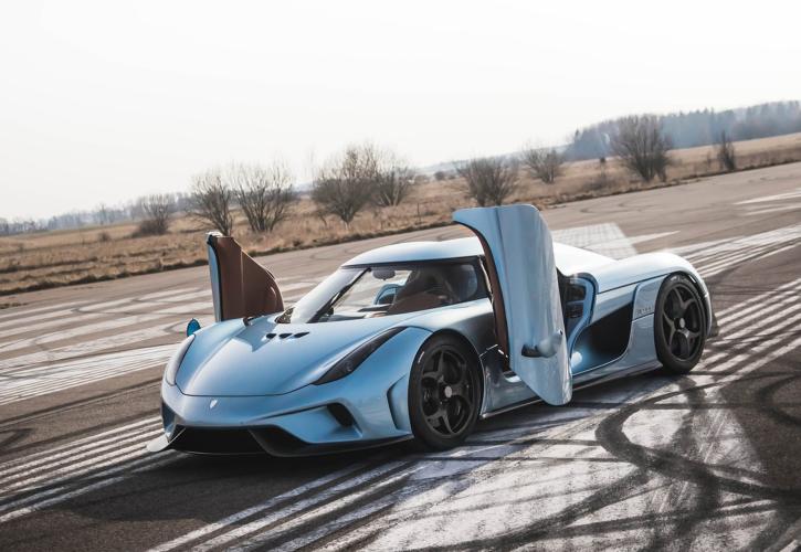 Ζητείται προσωπικό από εταιρεία με πανάκριβα supercars