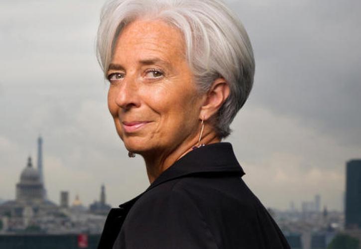 Την αναβάθμιση του γουάν υποστηρίζει η Lagarde