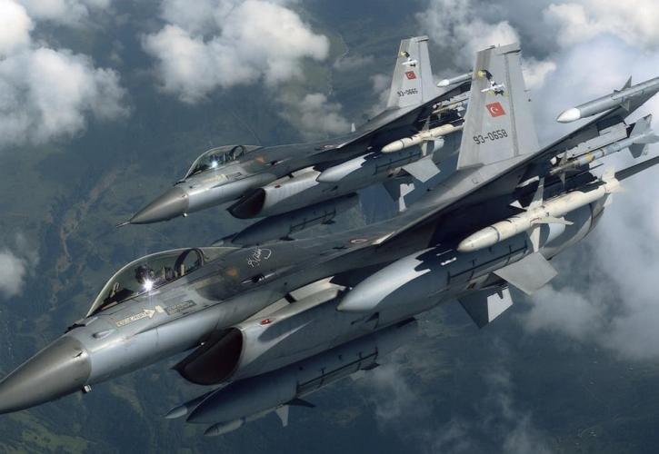 Δεκάδες παραβιάσεις του εθνικού εναέριου χώρου από οπλισμένα τουρκικά μαχητικά