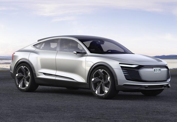 Το εντυπωσιακό Audi e-tron Sportback στη Σαγκάη (pics)