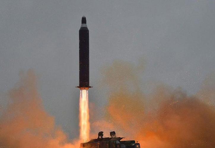 Βόρεια Κορέα: Νέα εκτόξευση βαλλιστικών πυραύλων - Κυρώσεις από τις ΗΠΑ