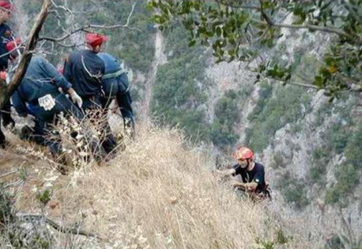 Σέρρες: Επιχείρηση διάσωσης τραυματία ορειβάτη στο Λαϊλιά