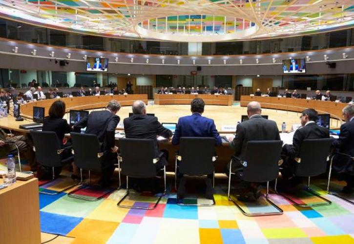 Πρόεδρο αποκλειστικής απασχόλησης εξετάζει το Eurogroup