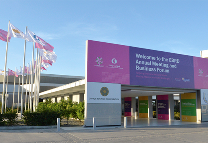 «Τεράστιες ευκαιρίες» στην Ελλάδα βλέπει η EBRD