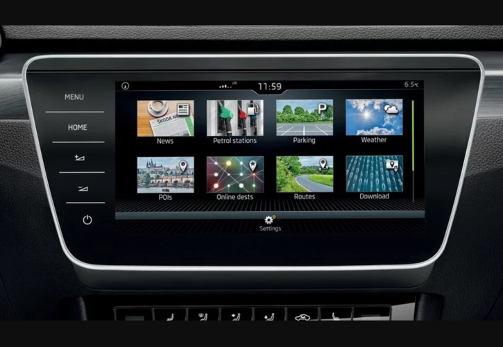 Μεγαλύτερες οθόνες και νέες τεχνολογίες για το Skoda Superb